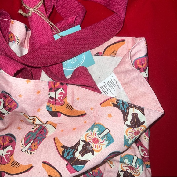 100% Cotton NWT - Picture 2 of 7